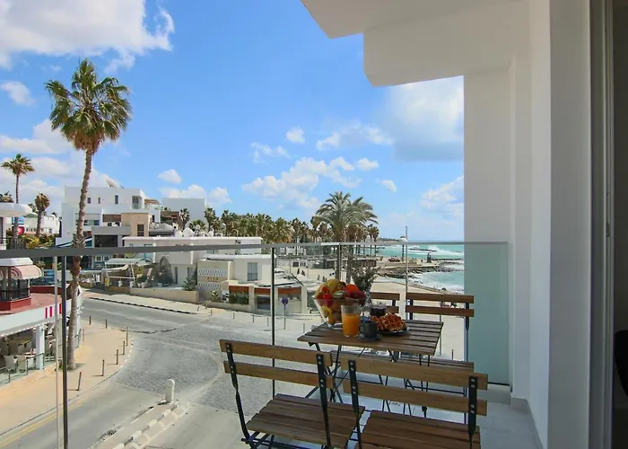 Phaedrus Living Seaside Luxury Flat Athina 108 パ フォス