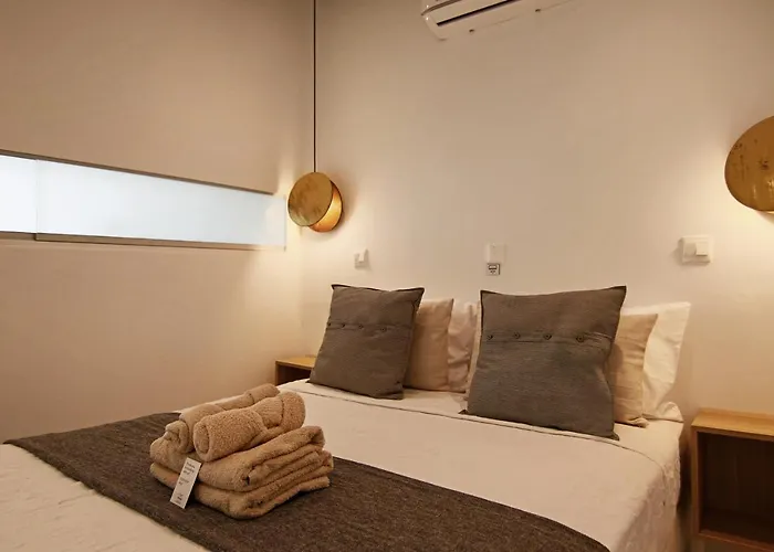 Phaedrus Living Seaside Luxury Flat Athina 108 アパート *