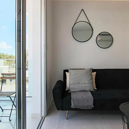 شقة Phaedrus Living Seaside Luxury Flat Athina 108