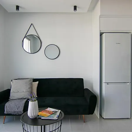 Phaedrus Living Seaside Luxury Flat Athina 108 아파트 파포스