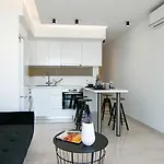 Phaedrus Living Seaside Luxury Flat Athina 108 *